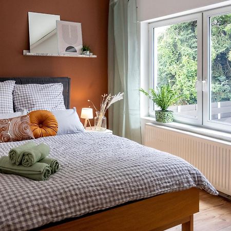 Wohlfuehlwohnung Mit 25 Qm Terrasse, Netflix 코블렌츠 외부 사진